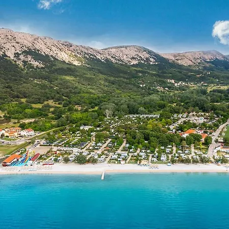 Baska Camping *