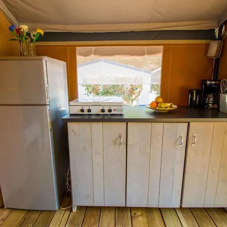 אתר קמפינג Baska *