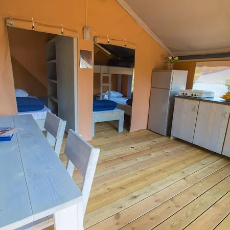 Baska Camping *